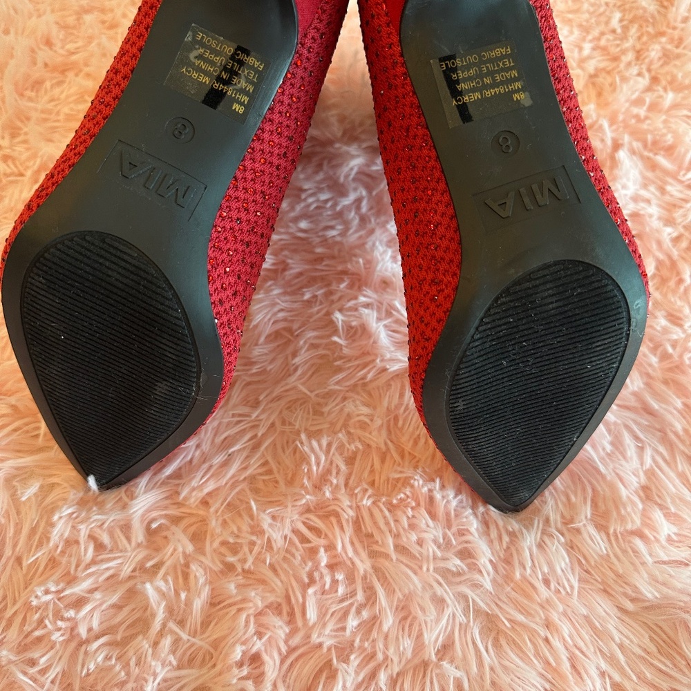 Women’s Red Glitter/Sparkle Booties - Picture 2 of 4